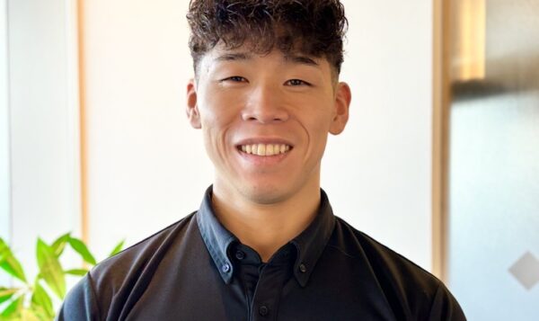 トレーナー五十川真司